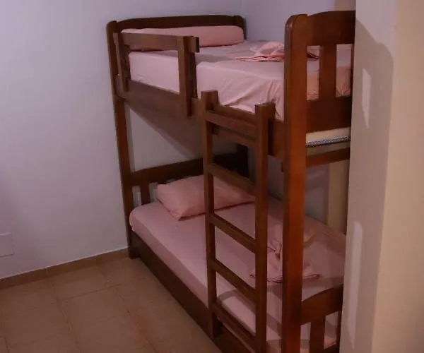 Eden Auberge de jeunesse Tirana